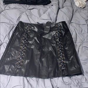 Gorgeous leather lace up black skirt